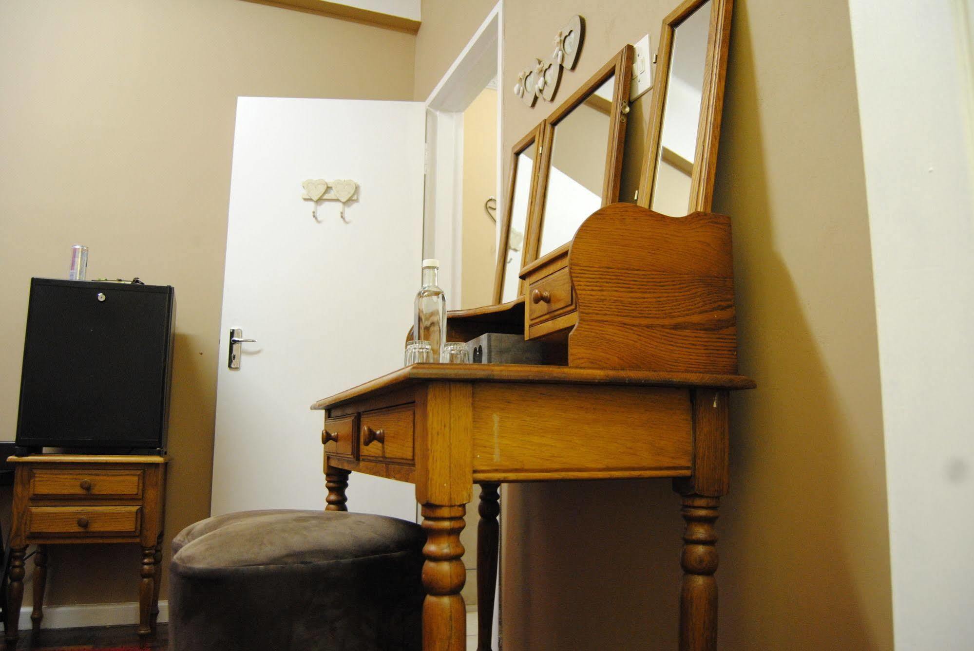 Homebase Cape Town Backpackers Extérieur photo
